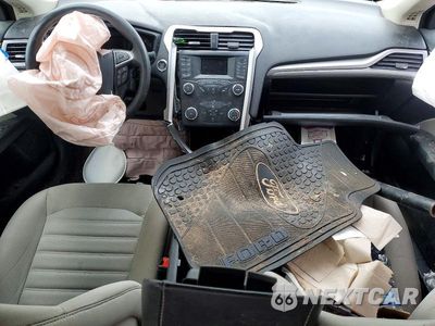 Zdjęcie 8 z 11 samochodu: 2019 FORD FUSION S VIN:3FA6P0G72KR147745 - miniatura