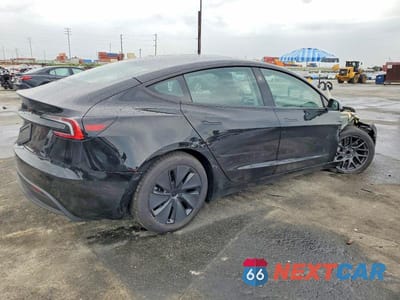 Trzecie zdjęcie samochodu z tyłu: 2025 TESLA MODEL 3 VIN:5YJ3E1EA0SF076456 - miniatura