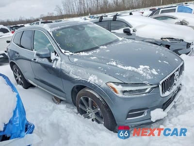 Czwarte zdjęcie samochodu z boku: 2021 VOLVO XC60 T5 INSCRIPTION VIN:YV4102RL1M1741364 - miniatura