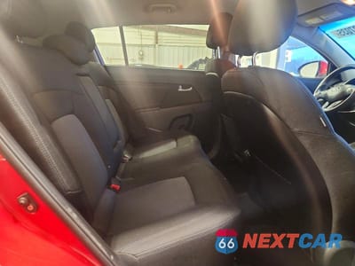Zdjęcie 11 z 13 samochodu: 2015 KIA SPORTAGE LX VIN:KNDPB3AC2F7690353 - miniatura