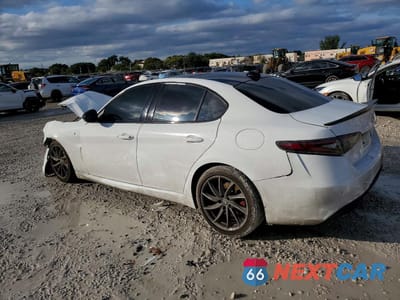 Drugie zdjęcie samochodu z przodu: 2024 ALFA ROMEO GIULIA TI VIN:ZARFAMBN4R7679997 - miniatura