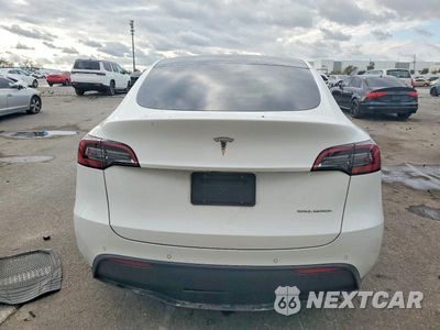Zdjęcie 6 z 12 samochodu: 2022 TESLA MODEL Y VIN:7SAYGAEE3NF306923 - miniatura