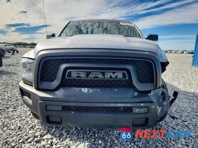 Piąte zdjęcie samochodu w środku: 2021 RAM 1500 CLASSIC SLT VIN:1C6RR7GT0MS568739 - miniatura