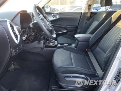 Zdjęcie 7 z 13 samochodu: 2020 KIA SOUL LX VIN:KNDJ23AU5L7016692 - miniatura