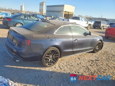 Trzecie zdjęcie samochodu z tyłu: 2009 AUDI S5 QUATTRO VIN:WAURV78TX9A051347 - miniatura