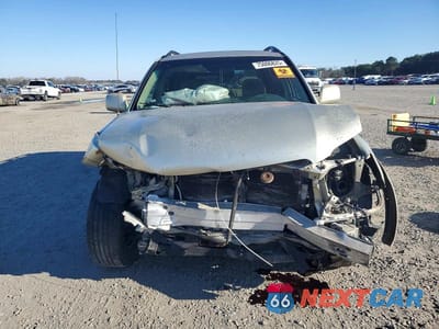 Piąte zdjęcie samochodu w środku: 2003 TOYOTA HIGHLANDER VIN:JTEGD21A930073549 - miniatura