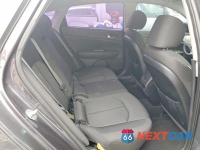 Zdjęcie 10 z 11 samochodu: 2017 KIA OPTIMA LX VIN:KNAGT4L35H5157117 - miniatura