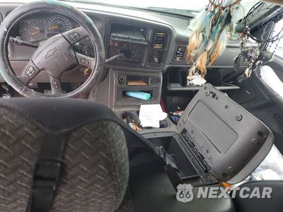 Zdjęcie 8 z 13 samochodu: 2004 CHEVROLET AVALANCHE K1500 VIN:3GNEK12T04G112920 - miniatura