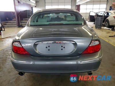 Zdjęcie 6 z 11 samochodu: 2003 JAGUAR S-TYPE VIN:SAJEA01TX3FM71622 - miniatura