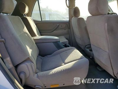 Zdjęcie 11 z 12 samochodu: 2006 TOYOTA SEQUOIA SR5 VIN:5TDZT34A86S271123 - miniatura