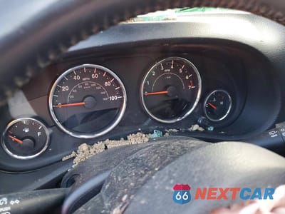 Zdjęcie 9 z 11 samochodu: 2018 JEEP WRANGLER UNLIMITED SPORT VIN:1C4HJWDG4JL897785 - miniatura