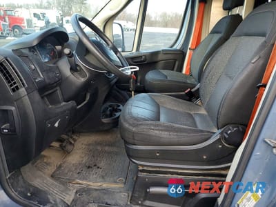 Zdjęcie 7 z 13 samochodu: 2020 RAM PROMASTER 3500 3500 HIGH VIN:3C6URVJG6LE143621 - miniatura