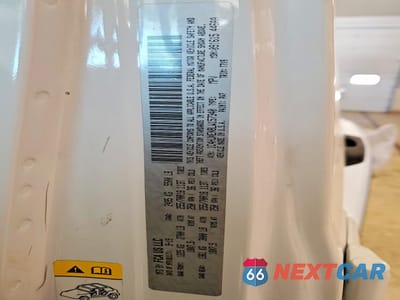 Zdjęcie 13 z 13 samochodu: 2020 JEEP WRANGLER UNLIMITED SAHARA VIN:1C4HJXEN8LW157340 - miniatura