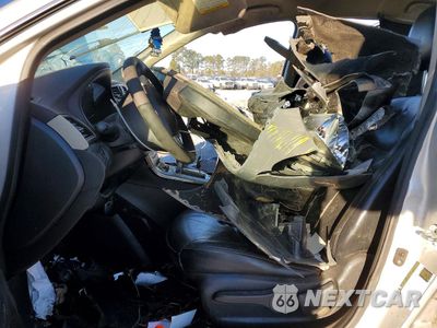 Zdjęcie 7 z 13 samochodu: 2015 NISSAN SENTRA S VIN:3N1AB7AP8FY325905 - miniatura