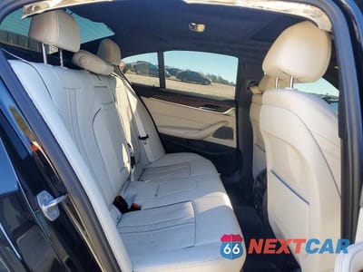 Zdjęcie 10 z 12 samochodu: 2022 BMW 540 I VIN:WBA53BJ0XNWX58453 - miniatura