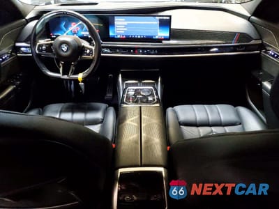 Zdjęcie 8 z 14 samochodu: 2024 BMW I7 EDRIVE50 VIN:WBY43EJ01RCP98734 - miniatura