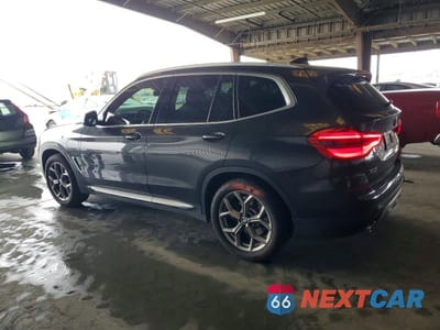Drugie zdjęcie samochodu z przodu: 2021 BMW X3 XDRIVE30E VIN:5UXTS1C0XM9D79116 - miniatura