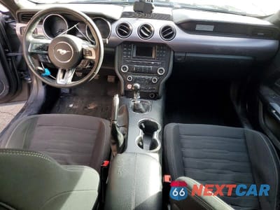 Zdjęcie 8 z 11 samochodu: 2017 FORD MUSTANG VIN:1FA6P8TH0H5228719 - miniatura