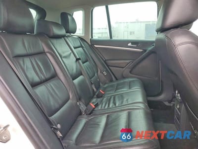 Zdjęcie 10 z 11 samochodu: 2013 VOLKSWAGEN TIGUAN S VIN:WVGAV3AX4DW569600 - miniatura