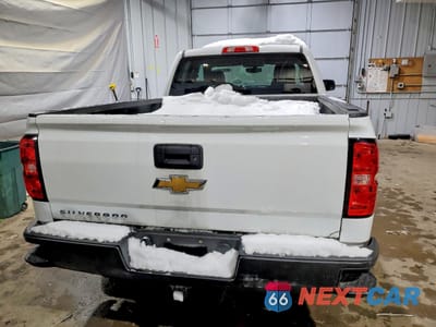 Zdjęcie 6 z 12 samochodu: 2018 CHEVROLET SILVERADO K1500 VIN:1GCVKNEC7JZ318212 - miniatura