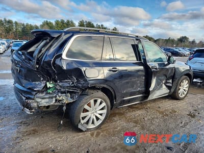 Trzecie zdjęcie samochodu z tyłu: 2017 VOLVO XC90 T6 VIN:YV4A22PK4H1182290 - miniatura