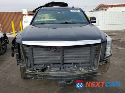 Piąte zdjęcie samochodu w środku: 2016 CADILLAC ESCALADE PLATINUM VIN:1GYS4DKJ0GR306237 - miniatura