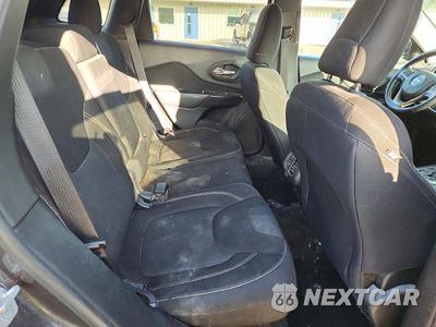 Zdjęcie 10 z 12 samochodu: 2015 JEEP CHEROKEE LATITUDE VIN:1C4PJMCS7FW793268 - miniatura