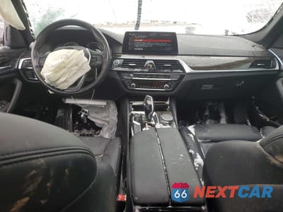 Zdjęcie 8 z 12 samochodu: 2019 BMW 530 XI VIN:WBAJA7C58KWC77576 - miniatura
