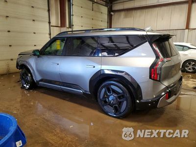 Drugie zdjęcie samochodu z przodu: 2024 KIA EV9 GT LINE VIN:KNDAEFS51R6024142 - miniatura