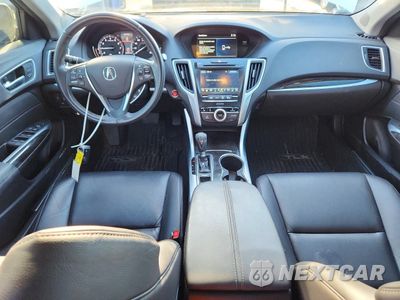 Zdjęcie 8 z 12 samochodu: 2018 ACURA TLX VIN:19UUB1F38JA000151 - miniatura