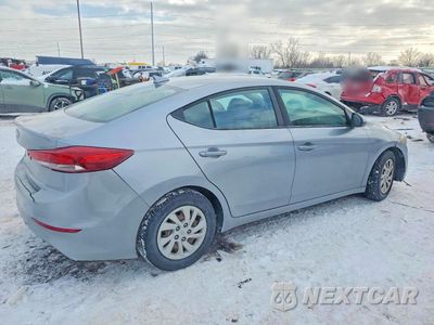 Trzecie zdjęcie samochodu z tyłu: 2017 HYUNDAI ELANTRA SE VIN:5NPD74LF5HH160779 - miniatura