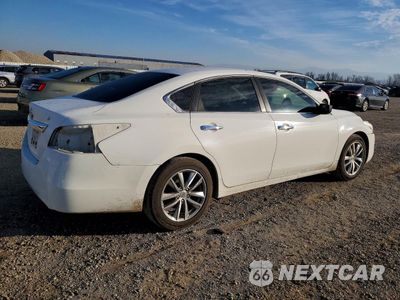 Trzecie zdjęcie samochodu z tyłu: 2015 NISSAN ALTIMA 2.5 VIN:1N4AL3AP5FC276910 - miniatura