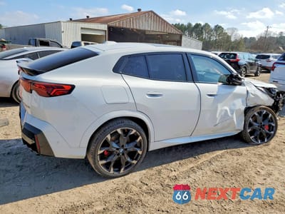 Trzecie zdjęcie samochodu z tyłu: 2025 BMW X2 M35I VIN:WBX83GM01S5326234 - miniatura