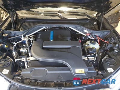 Zdjęcie 12 z 12 samochodu: 2018 BMW X5 XDR40E VIN:5UXKT0C57J0W00201 - miniatura