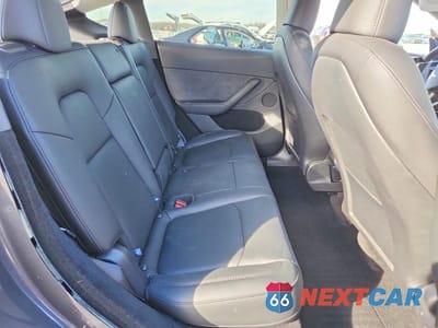 Zdjęcie 10 z 12 samochodu: 2024 TESLA MODEL Y VIN:7SAYGDEE3RA334077 - miniatura