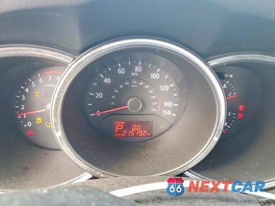 Zdjęcie 9 z 14 samochodu: 2012 KIA SORENTO VIN:5XYKTDA67CG296028 - miniatura