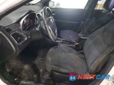 Zdjęcie 7 z 12 samochodu: 2012 CHRYSLER 200 TOURING VIN:1C3CCBBG4CN302901 - miniatura
