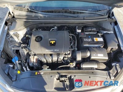 Zdjęcie 11 z 12 samochodu: 2017 HYUNDAI ELANTRA SE VIN:KMHD74LF4HU399936 - miniatura