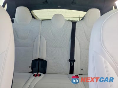 Zdjęcie 10 z 14 samochodu: 2025 TESLA MODEL X VIN:7SAXCDE54SF466250 - miniatura