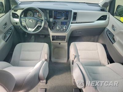 Zdjęcie 8 z 14 samochodu: 2016 TOYOTA SIENNA LE VIN:5TDKK3DC6GS723450 - miniatura