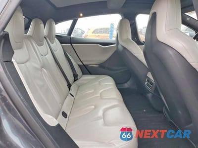 Zdjęcie 10 z 11 samochodu: 2016 TESLA MODEL S VIN:5YJSA1E25GF123844 - miniatura