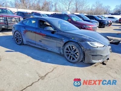 Czwarte zdjęcie samochodu z boku: 2022 TESLA MODEL S VIN:5YJSA1E66NF480580 - miniatura