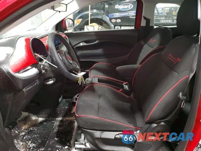 Zdjęcie 7 z 11 samochodu: 2024 FIAT 500 E RED VIN:ZFAFFAA47RX216262 - miniatura