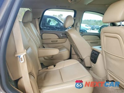 Zdjęcie 10 z 12 samochodu: 2014 CHEVROLET TAHOE C1500 LTZ VIN:1GNSCCE03ER152486 - miniatura