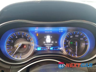 Zdjęcie 9 z 11 samochodu: 2020 CHRYSLER 300 LIMITED VIN:2C3CCAEG9LH124398 - miniatura