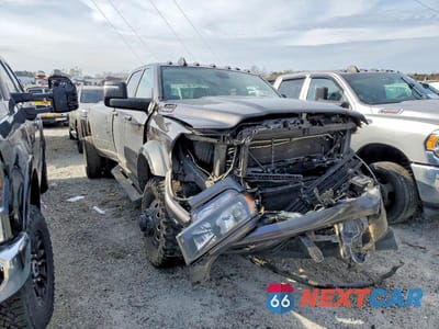 Czwarte zdjęcie samochodu z boku: 2023 RAM 3500 BIG HORN VIN:3C63RRHL3PG509261 - miniatura
