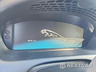 Zdjęcie 9 z 12 samochodu: 2012 JAGUAR XJ VIN:SAJWA1CB5CLV32701 - miniatura