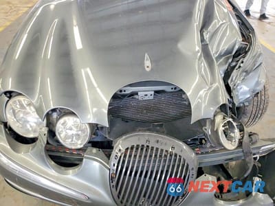 Zdjęcie 11 z 11 samochodu: 2003 JAGUAR S-TYPE VIN:SAJEA01TX3FM71622 - miniatura
