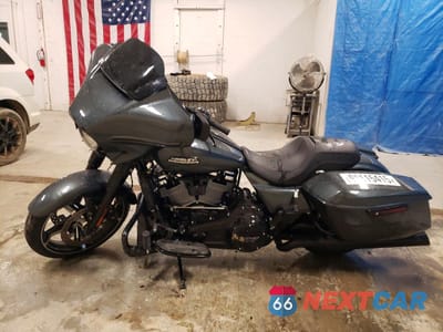 Trzecie zdjęcie samochodu z tyłu: 2025 HARLEY-DAVIDSON FLHX VIN:1HD1KB719SB627231 - miniatura