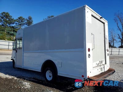 Drugie zdjęcie samochodu z przodu: 2021 FORD ECONOLINE E450 SUPER DUTY COMMERCIAL STRIPPED CHASSIS VIN:1FC3E4KK5MDC14906 - miniatura